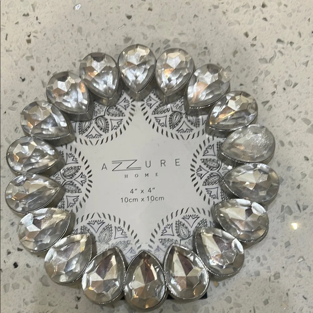 Azzure Home Silver Gem Frame